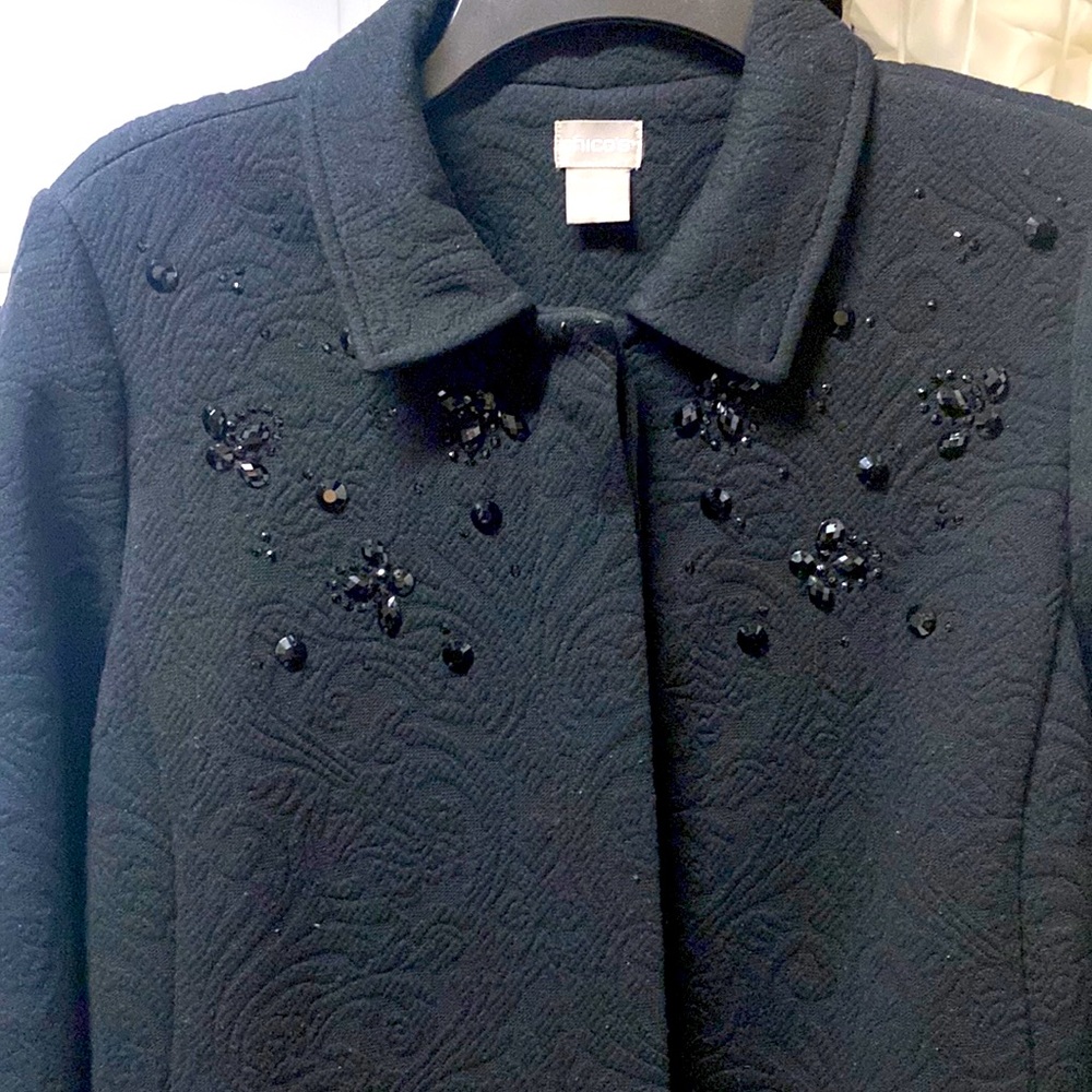 Woman black jacket